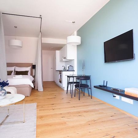 Boutique Studio With Terrace And Pool Bécs Kültér fotó