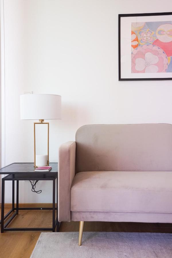 Boutique Studio With Terrace And Pool Bécs Kültér fotó